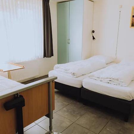 בית נופש House By Uitgeestermeer With Garden Uitgeest