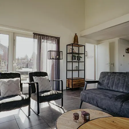 House By Uitgeestermeer With Garden *