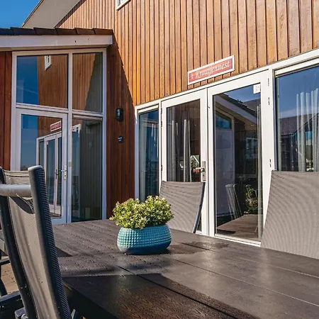 House By Uitgeestermeer With Garden Vakantiehuis *